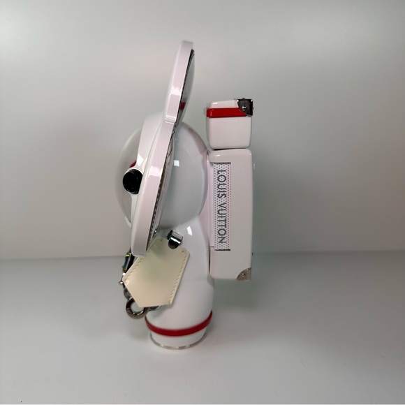 Louis Vuitton Vivienne Spaceman White - Picture 9 of 15